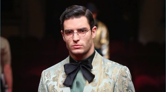 Dolce & Gabbana delivers dandy style with its take on the smoking jacket.
