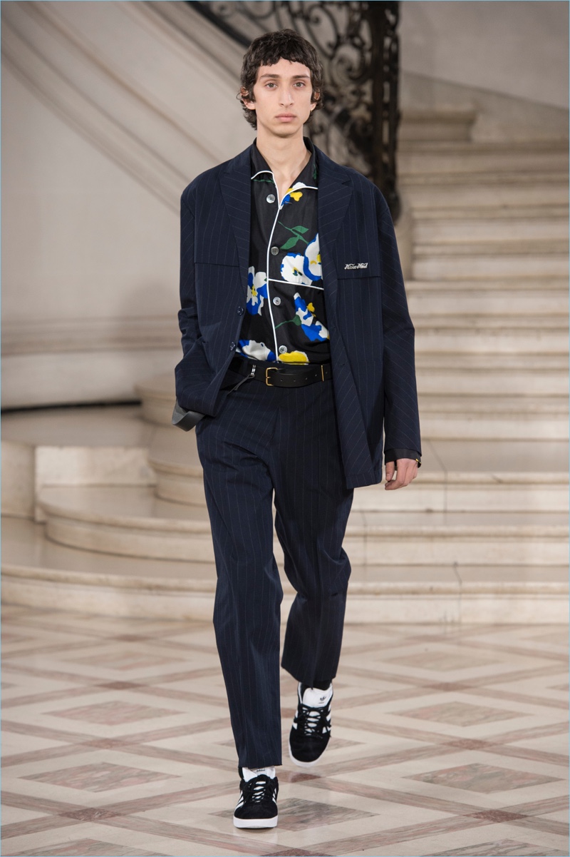 Etudes 2017 Fall Winter Mens Collection
