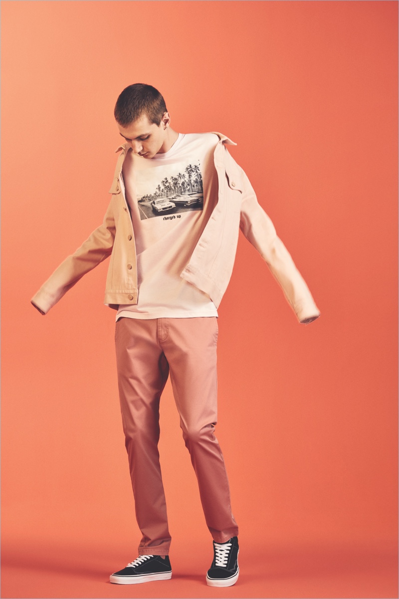 Embracing spring pastels, Forever 21 enlists Yuri Pleskun for its latest campaign.
