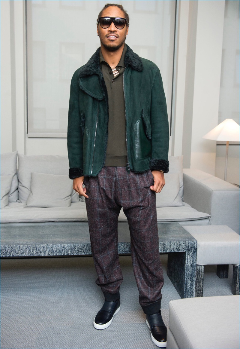 American rapper Future dons Giorgio Armani for the designer's fall-winter 2017 men's show. » Recap: Giorgio Armani's Fall/Winter 2017 Collections American rapper Future dons Giorgio Armani for the designer's fall-winter 2017 men's show.
