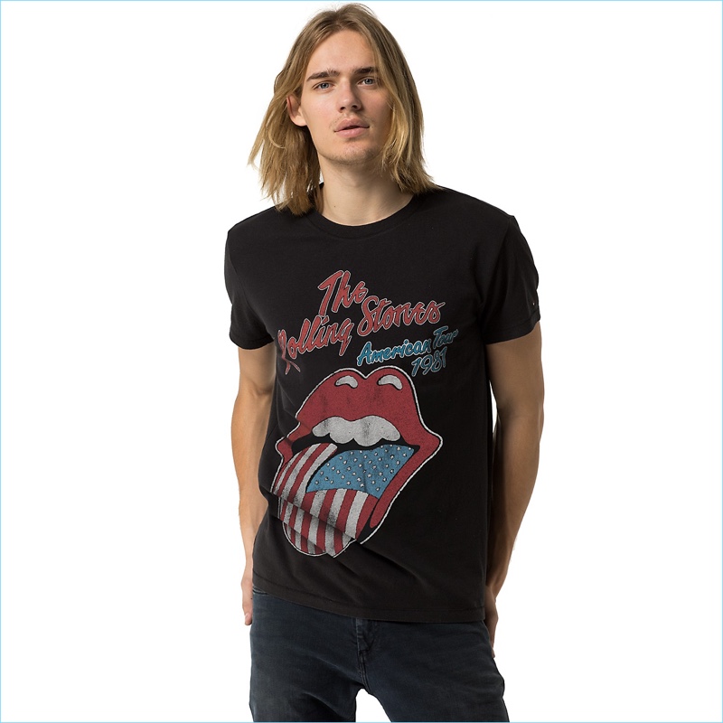 Tommy Hilfiger men's tee. This vintage tee featuring the actual graphic from the band's 1981 tour is just the thing for your throw-back look. From the Rolling Stones collection, our rock 'n' roll capsule inspired by the legendary group. 