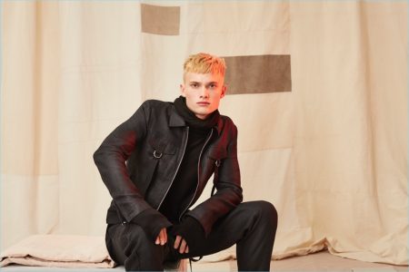 River Island Tourne de Transmission 2017 Design Forum Collection 001