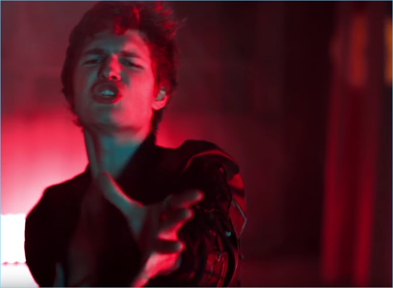 Ansel Elgort performs in his new music video for Thief.