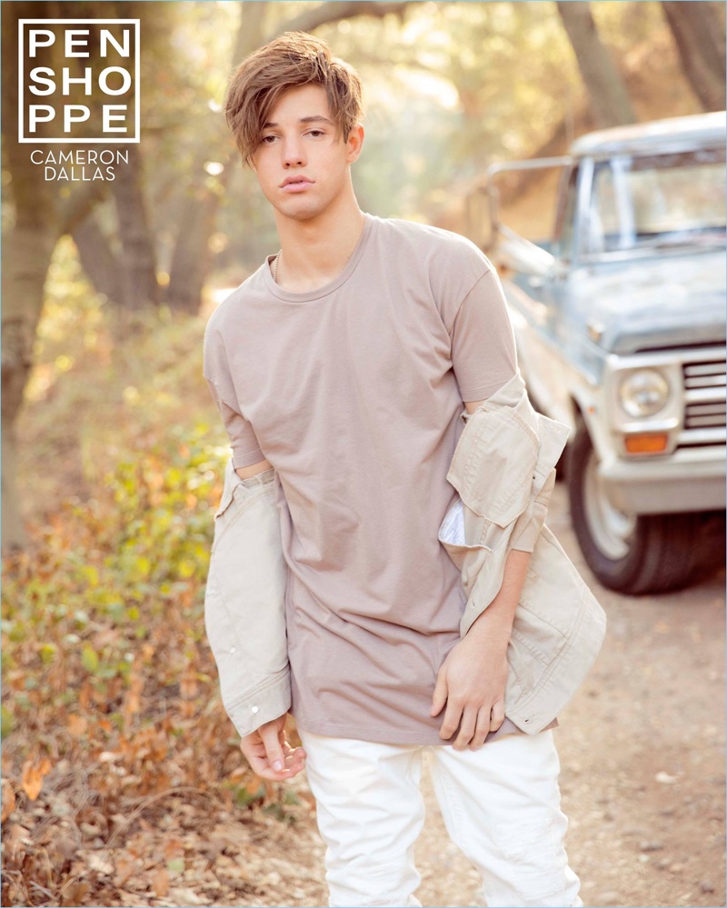 Penshoppe enlists Cameron Dallas as the star of its spring-summer 2017 campaign.