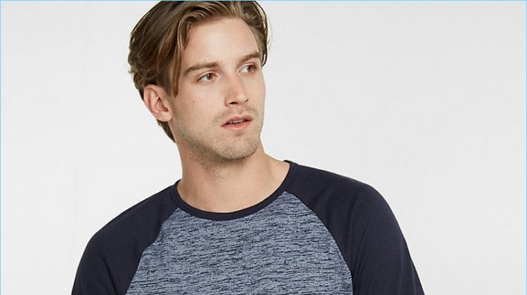 Fashionisto Essential: Express’ Baseball Tee