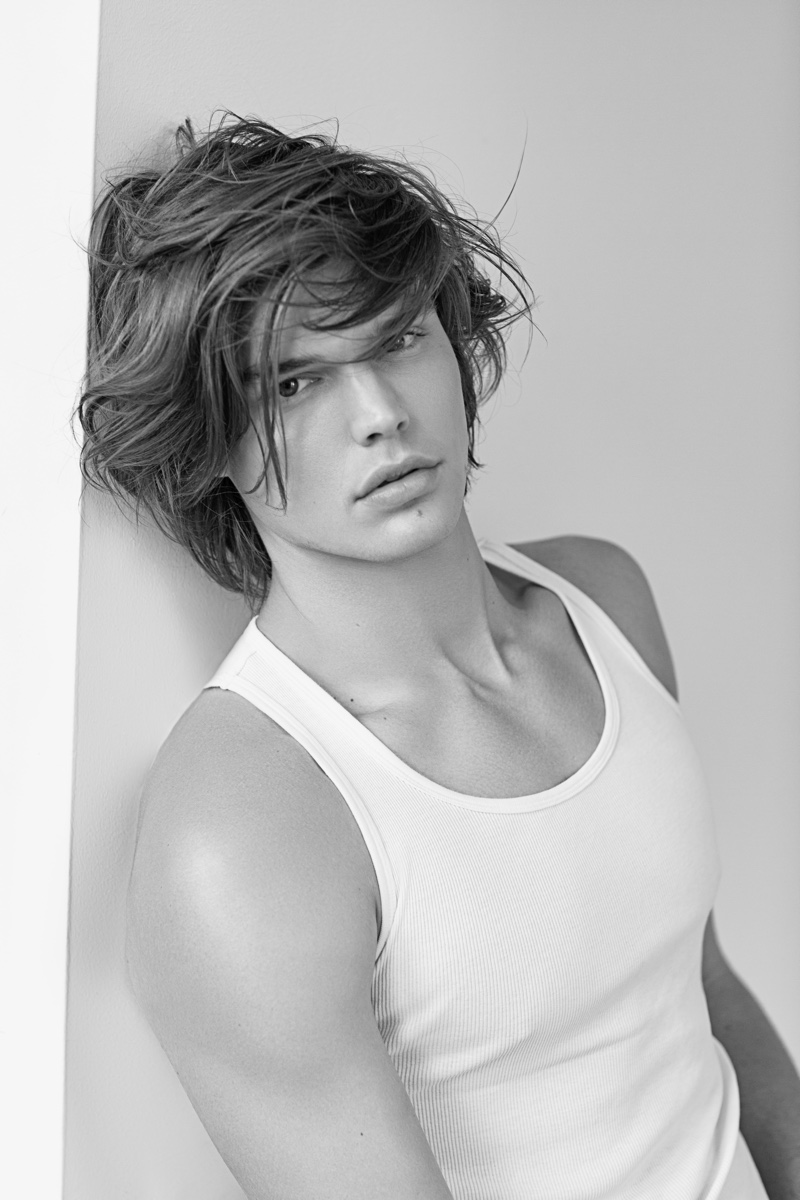 Jesse Gwin photographed by Arnaldo Anaya-Lucca