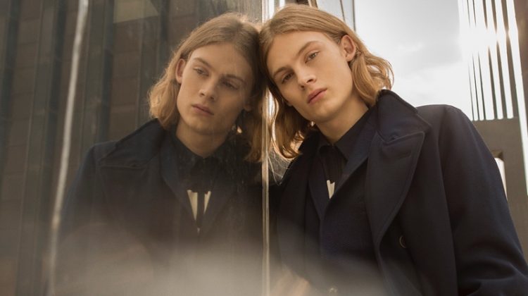South Side: Samuel Rydbacken by Alberto Saguar