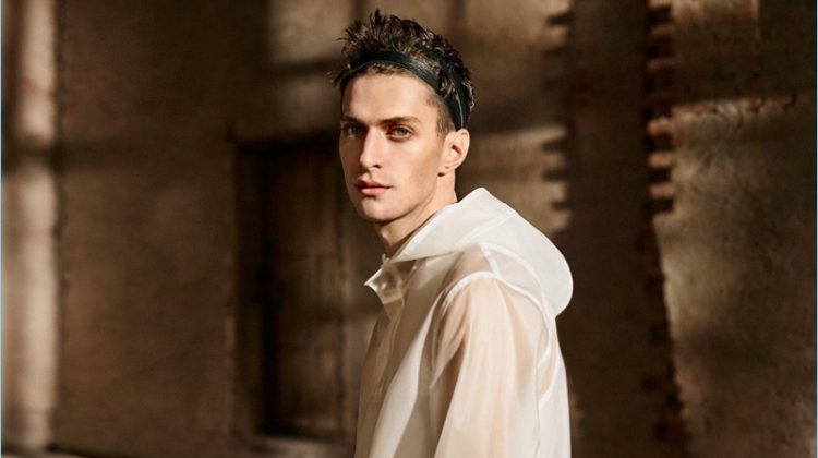 H&M Studio Unveils Striking Spring ’17 Campaign