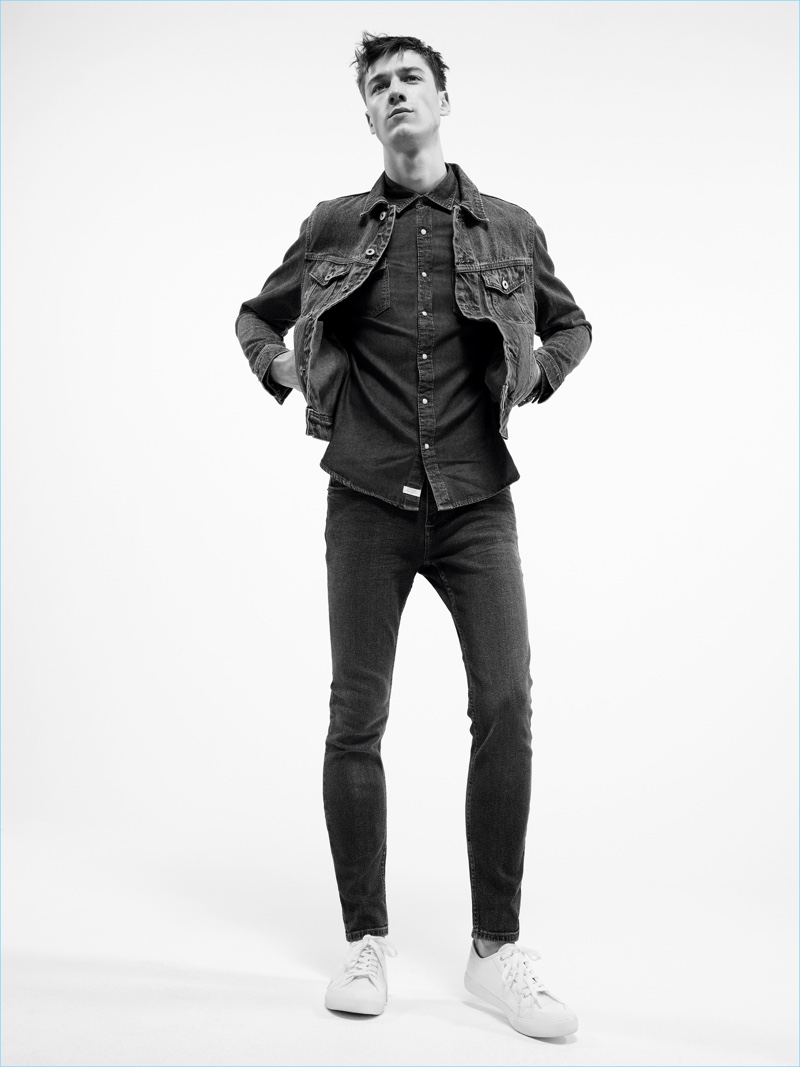 Mango Man presents a triple denim threat with its denim jacket, shirt, and skinny jeans.