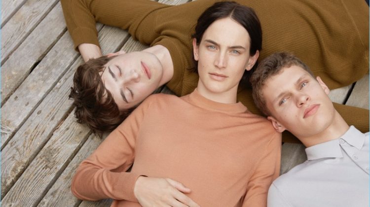 Sunspel Takes Us to the Beach for Spring ’17 Campaign