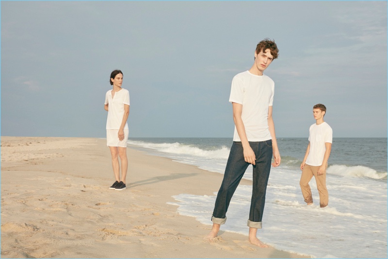 Sunspel takes to the beach for its spring-summer 2017 campaign with Jane Moseley, Dylan Fender, and Will Dailey.