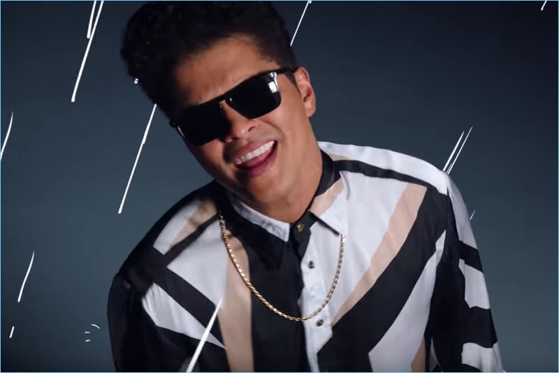 Bruno Mars Rocks Oliver Peoples Sunglasses for That's What I Like Music  Video – The Fashionisto