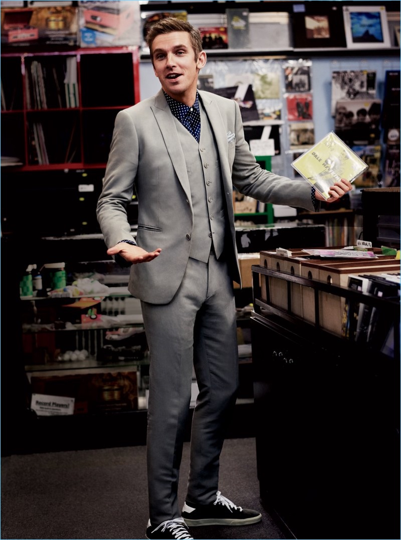 Donning a three-piece suit, Dan Stevens wears John Varvatos with a Michael Kors shirt and Saint Laurent sneakers.
