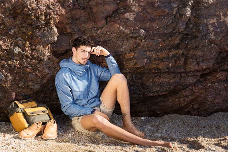 Fashionisto Exclusive Walk on the Beach 005