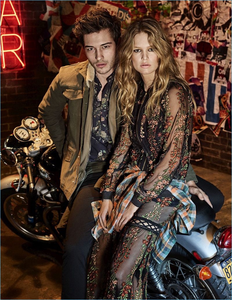 Models Francisco Lachowski and Anna Ewers star in Colcci's fall-winter 2017 campaign.