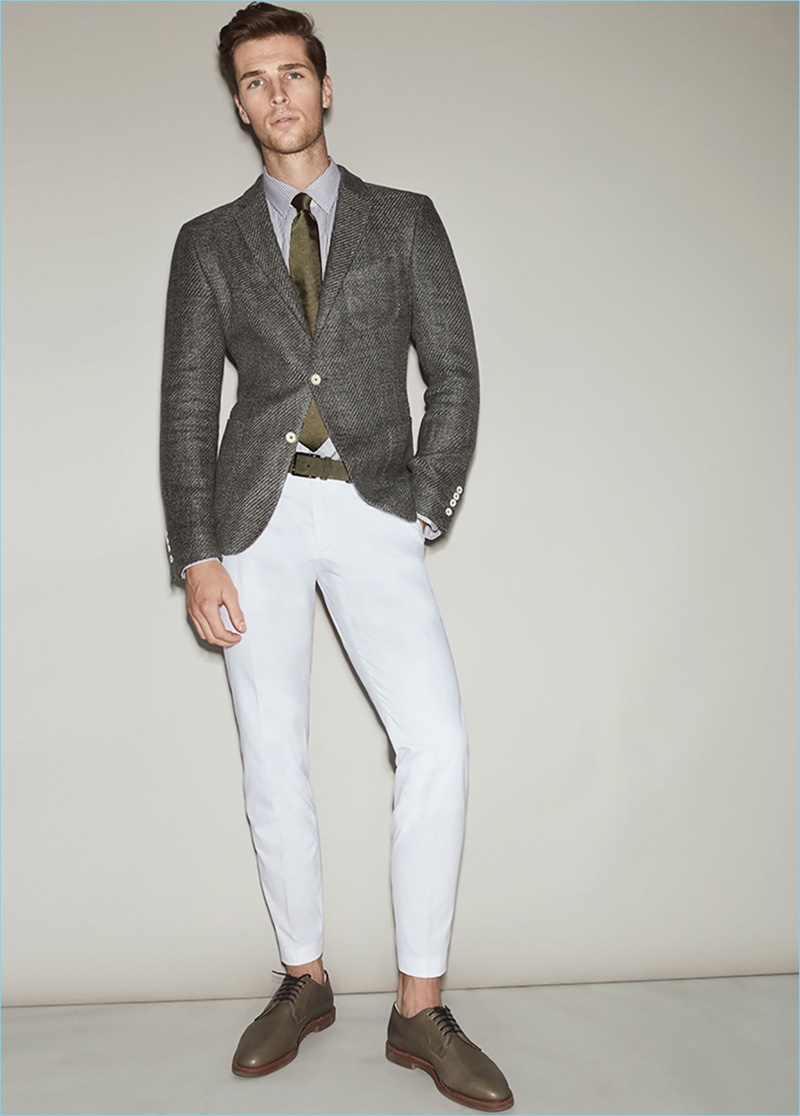 Reuniting with Joop! for spring-summer 2017, Edward Wilding is dashing in trim separates. » Edward Wilding Steps Into the Spotlight, Fronts Joop! Spring '17 Advertising Reuniting with Joop! for spring-summer 2017, Edward Wilding is dashing in trim separates.