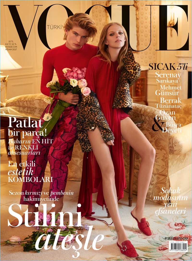 Models Jordan Barrett and Lexi Boling cover the April 2017 issue of Vogue Turkey.