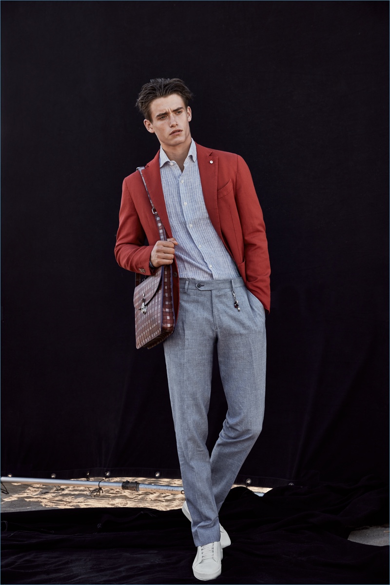Making a statement in red and grey, Sascha Wolf fronts L.B.M. 1911's spring-summer 2017 outing.