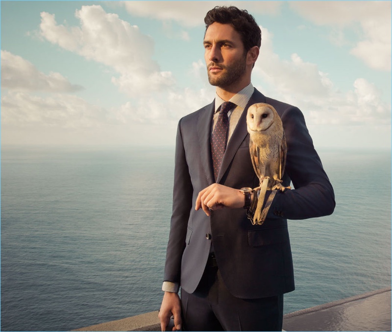 Suiting up, Noah Mills stars in Pedro del Hierro's new spring-summer 2017 campaign.