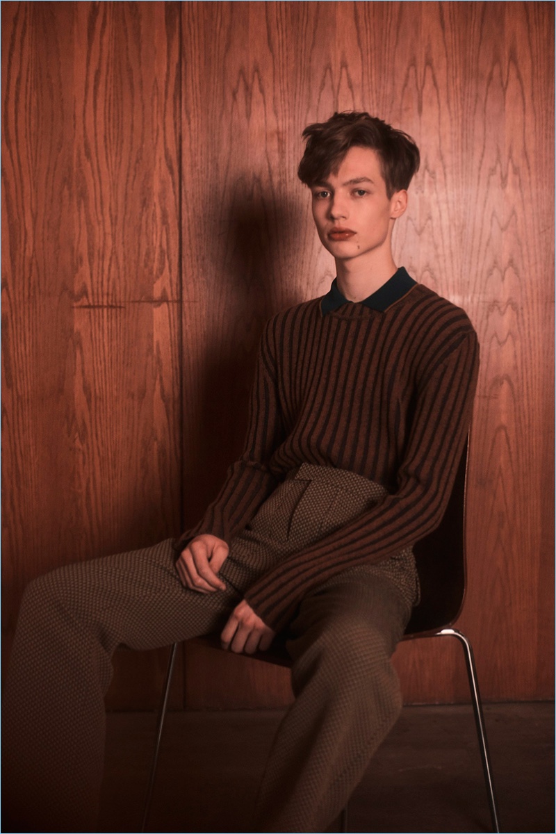 Orley makes an understated but covetable proposal with its vertical striped knitwear.