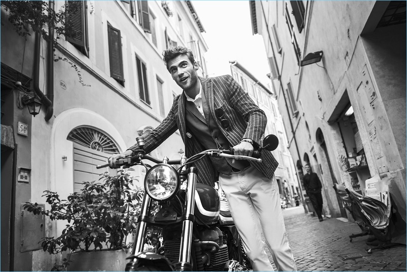 Model George Alsford takes to the streets of Rome in a sharp look from Paul Taylor's spring-summer 2017 collection.
