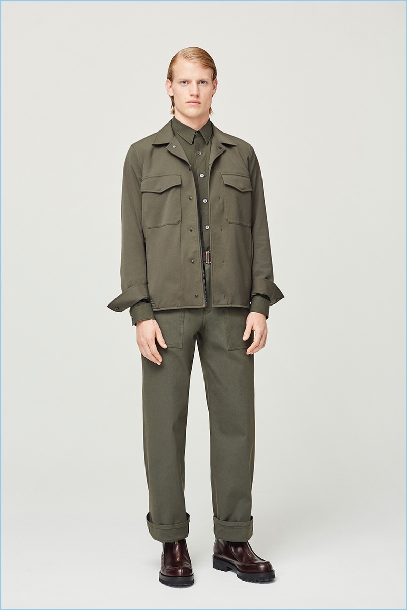 Military style is front and center with a monochromatic number from Theory's fall-winter 2017 collection.