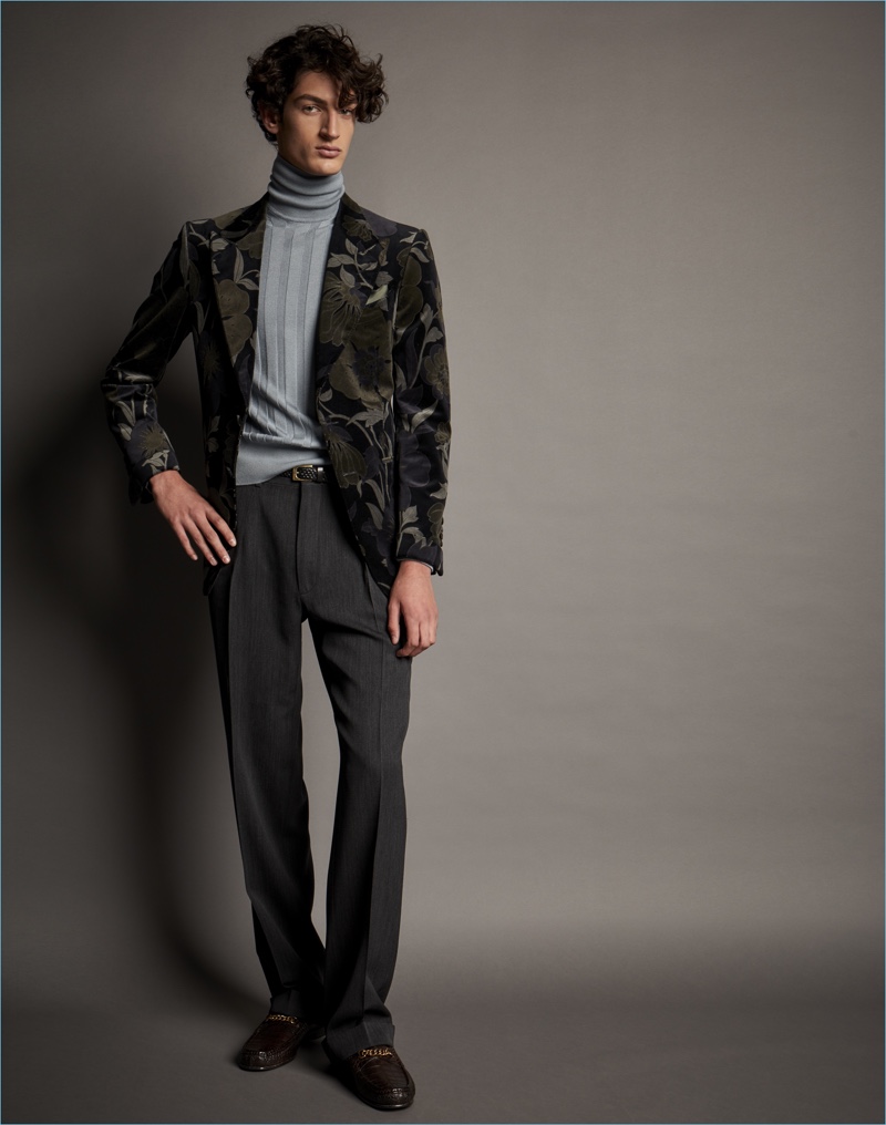 Embracing dark tonal prints, Tom Ford delivers a series of floral print blazers.