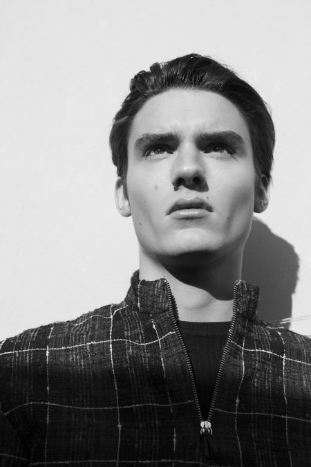 Exclusive: Elvis Jarrs by Steven Kohlstock – The Fashionisto