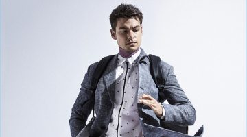 Watch Me! Filip Wolfe Dons Sporty Styles for Esquire Serbia Watch Me! Filip Wolfe Dons Sporty Styles for Esquire Serbia