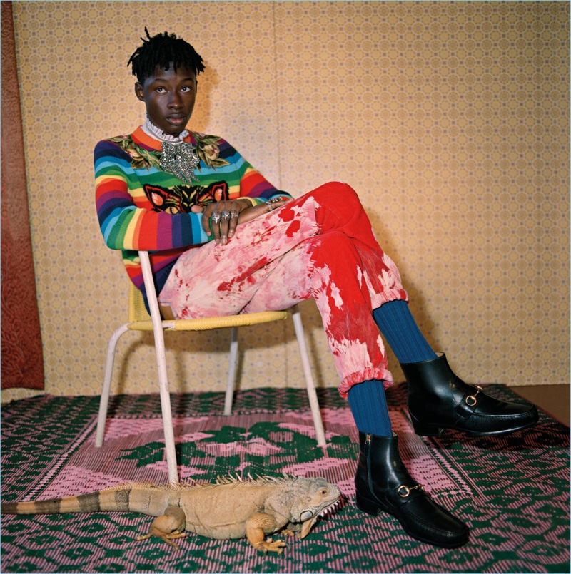Italian fashion brand Gucci delivers a colorful explosion for its pre-fall 2017 men's collection. » Soul Scene: Gucci Unveils Pre-Fall '17 Campaign Italian fashion brand Gucci delivers a colorful explosion for its pre-fall 2017 men's collection.