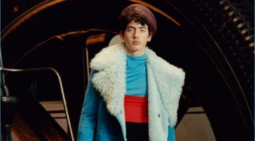Loewe Fall '17: Industrial Meets Quirky Style The shearling coat receives a colorful update in teal for Loewe's fall-winter 2017 collection.