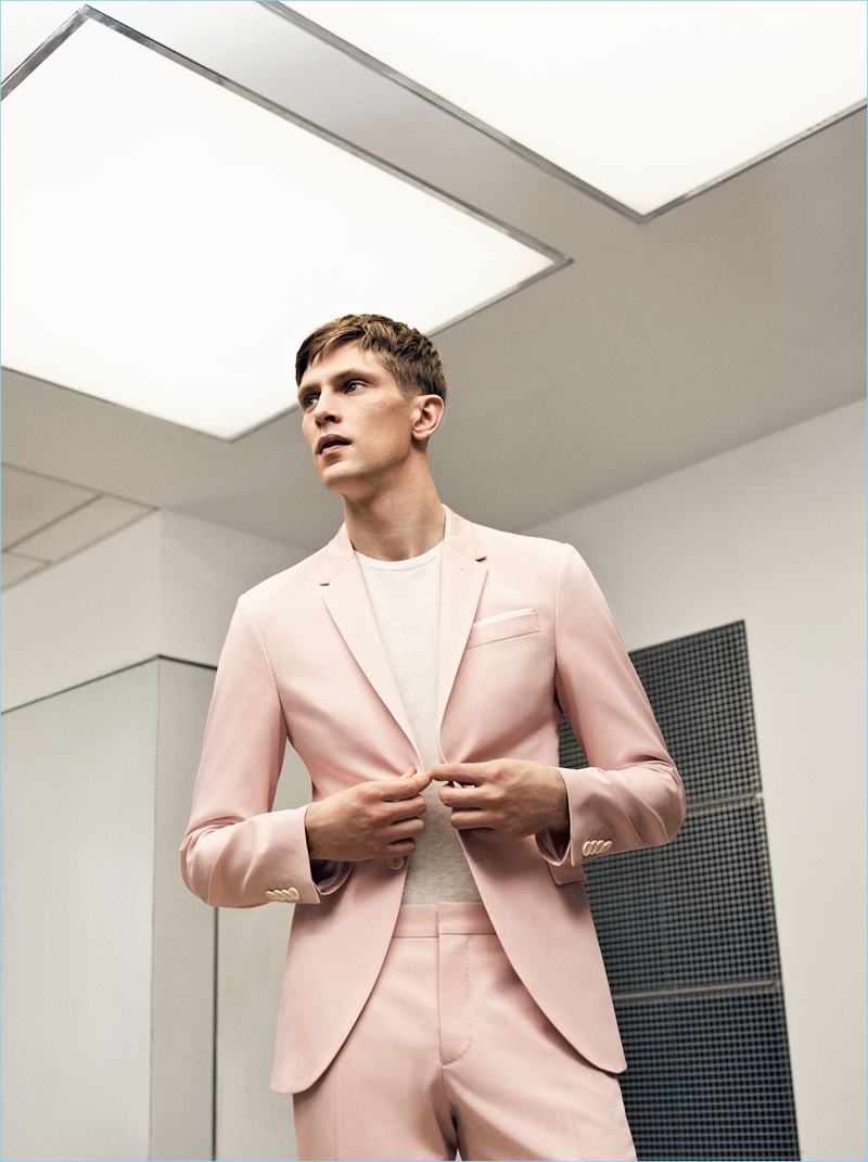 Pale pink is front and center as Mathias Lauridsen dons a new suit from Zara Man.