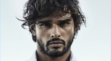 Marlon Teixeira Reunites with Jimmy Choo Man, Stars in Ice Fragrance Campaign Marlon Teixeira fronts the Jimmy Choo Man Ice fragrance campaign.