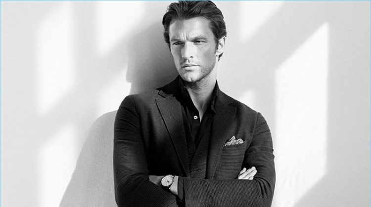 Everlasting Elegance: Shaun DeWet Models Classic Massimo Dutti Styles