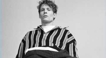 Parallel Lines: Felix Gesnouin Sports Striped Styles for Matches Fashion Parallel Lines: Felix Gesnouin Sports Striped Styles for Matches Fashion