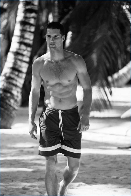 Solid and striped 2017 spring summer campaign tomas skoloudik 006