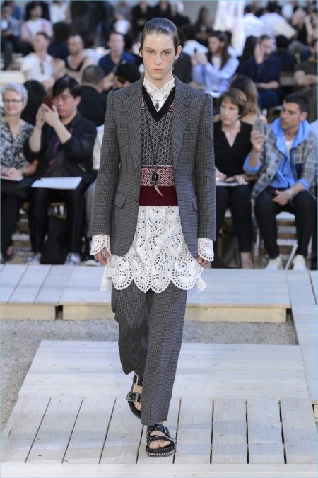 Alexander McQueen Spring Summer 2018 Mens Collection 017