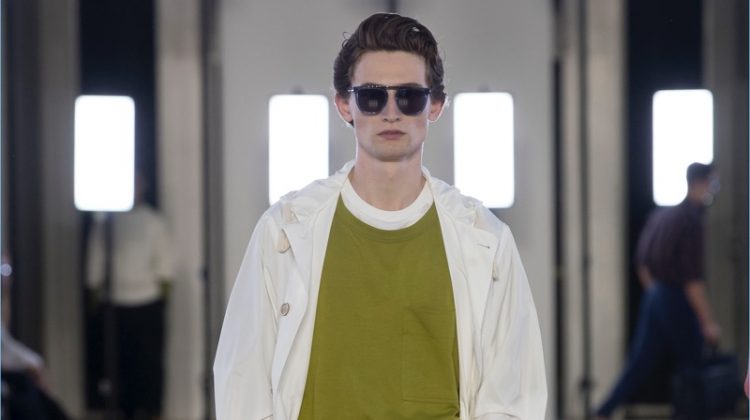 Cerruti 1881 presents its spring-summer 2018 men's collection during Paris Fashion Week.