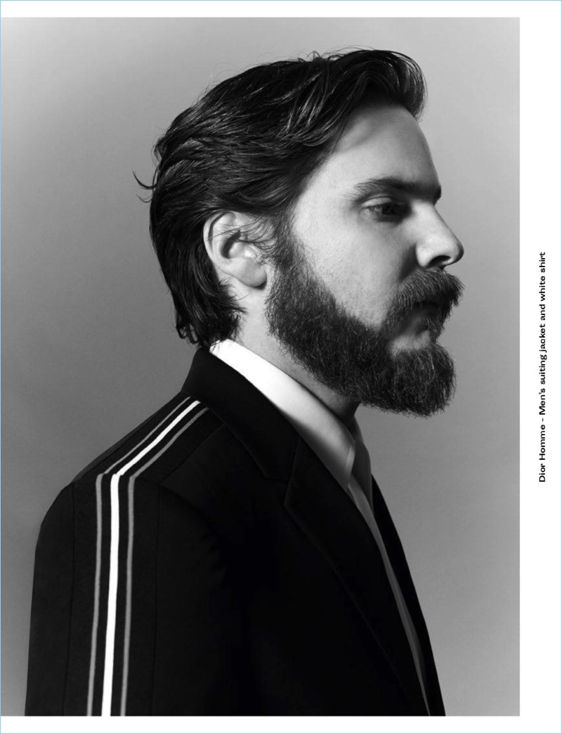 Sporting Dior Homme, Daniel Brühl delivers a side profile for Crash magazine.