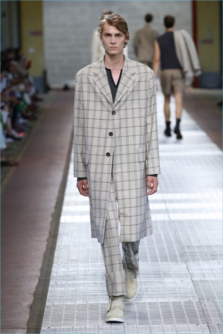 Dirk Bikkembergs 2018 Spring Summer Runway Collection 020