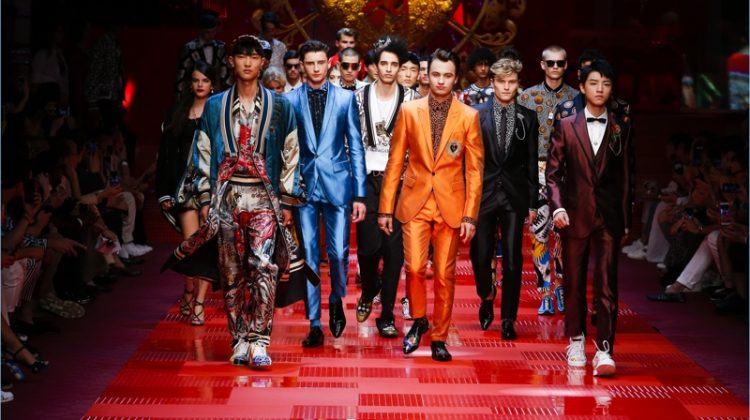 King of Hearts: Dolce & Gabbana Unveils Spring ’18 Collection