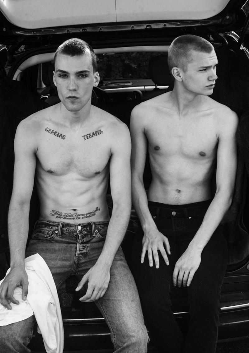 Models Marc Lüloh and Jordy Gerritsma wear denim jeans by Levi's.