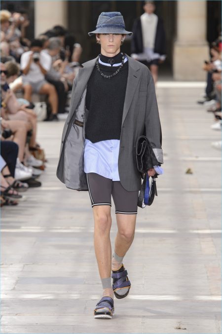 Louis Vuitton Spring 2018 Paris Fashion Week Men's Runway [PHOTOS