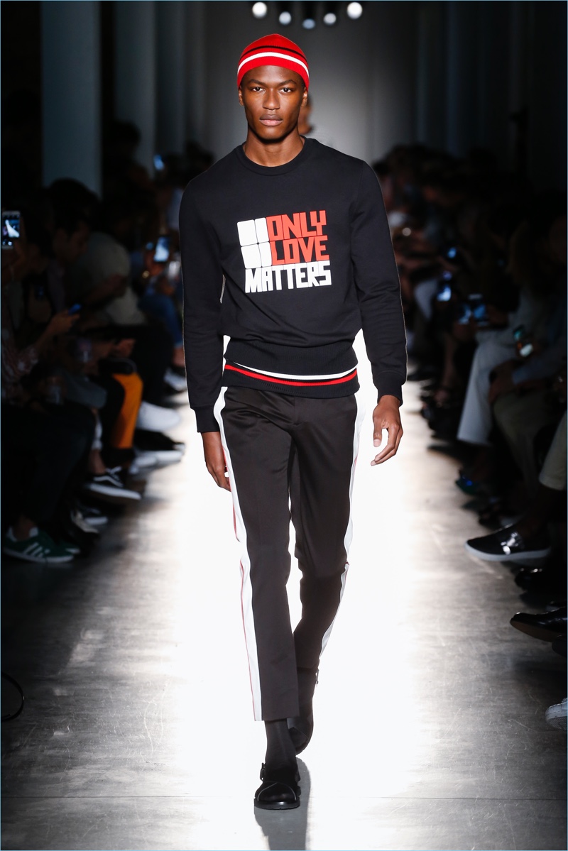 Hamid Onifade takes to the catwalk for Port 1961's spring-summer 2018 runway show. » Only Love Matters: Ports 1961 Proposes Positive Message for Spring '18 Collection Hamid Onifade takes to the catwalk for Port 1961's spring-summer 2018 runway show.