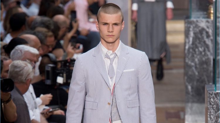 Thom Browne presents its spring-summer 2018 men's collection during Paris Fashion Week.