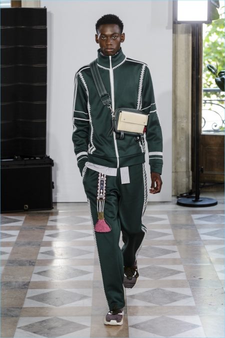 Valentino Spring Summer 2018 Mens Collection 003
