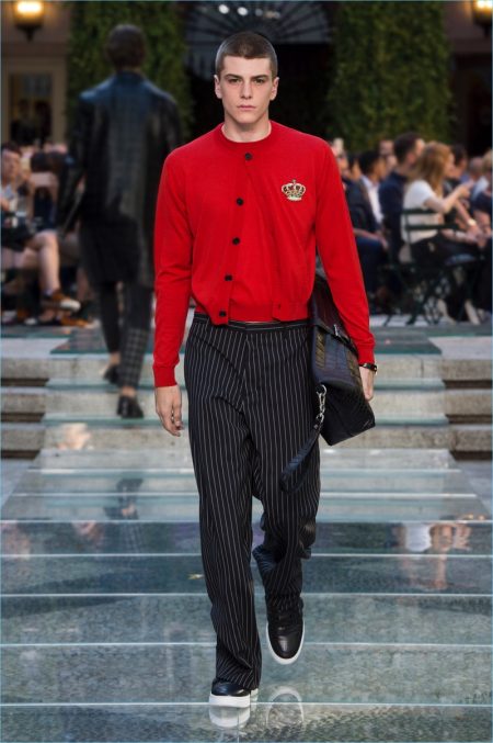 Versace 2018 Spring Summer Mens Runway Collection 004