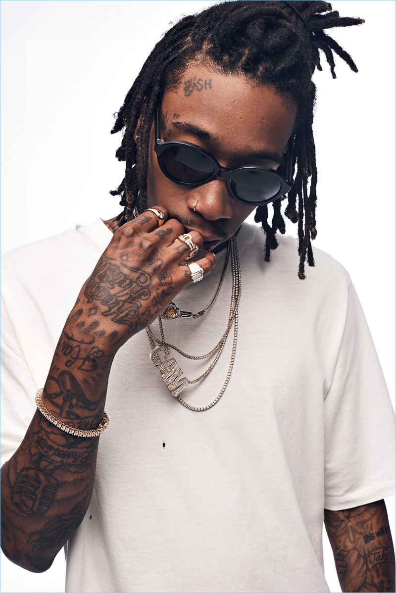 Rapper Wiz Khalifa stars in Gap's 'Bridging the Gap' campaign. » Wiz Khalifa, Jonathan Groff & Miles Chamley-Watson Front New Gap Campaign Rapper Wiz Khalifa stars in Gap's 'Bridging the Gap' campaign.