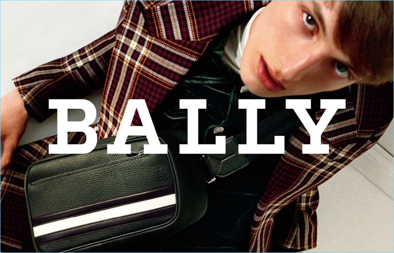 Antoine Duvernois fronts Bally's fall-winter 2017 campaign.