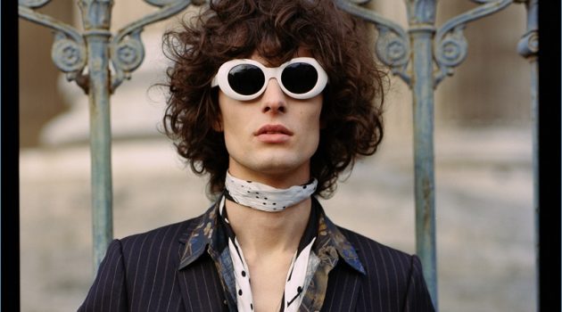 Rock 'n' Roll Suicide: Akos Sogor & Jake Lucas for Foxes Rock 'n' Roll Suicide: Akos Sogor & Jake Lucas for Foxes